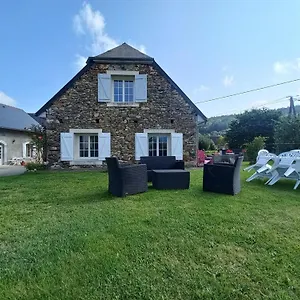 Сasa de vacaciones Maison De, Adé