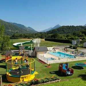 Camping Familial - Parc Aquatique - Grande Aire De Jeux A La Montagne, Agos-Vidalos